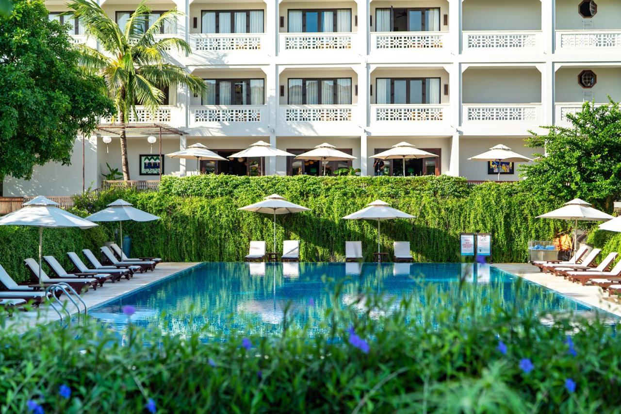 Rivertown Hoi An Resort & Spa Zewnętrze zdjęcie The hotel's swimming pool